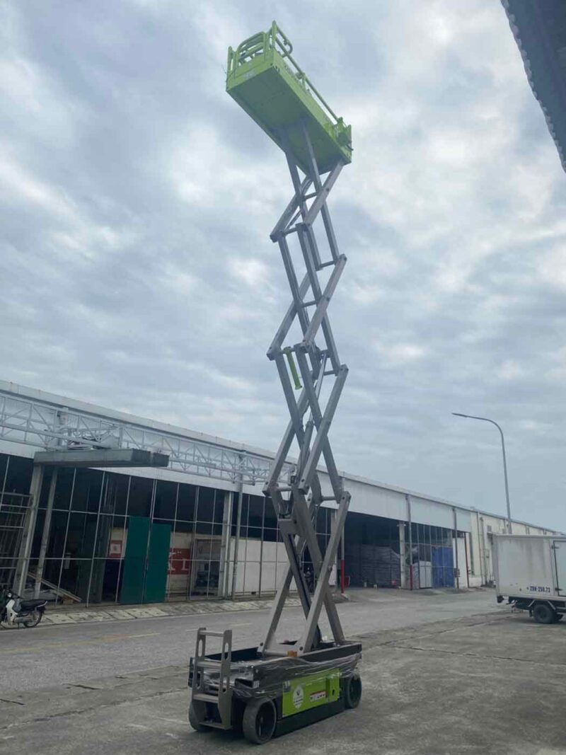 Xe Nâng Người Cắt Kéo