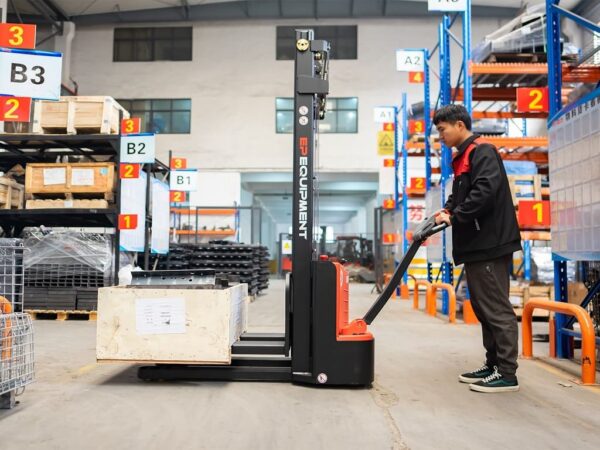 Xe Nâng Stacker 1.5 Tấn 3600mm Es15-15es Imowep