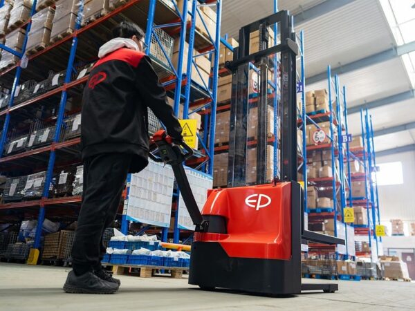 Xe Nâng Stacker 1.5 Tấn 3600mm Es15-15es Imowep