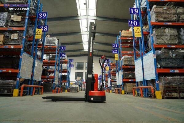 Xe Nâng Stacker Est124 1.2 Tấn 2