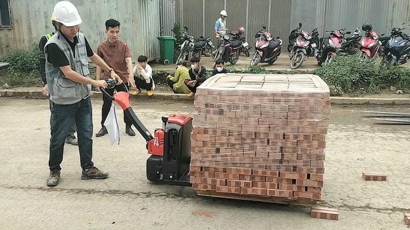 Xe Nâng EP®