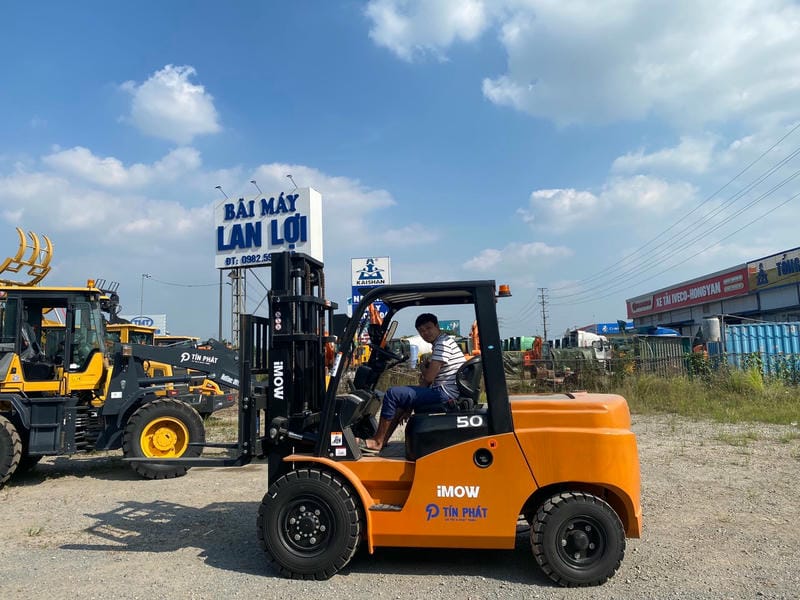 Xe Nâng Dầu 5 tấn Imow 6