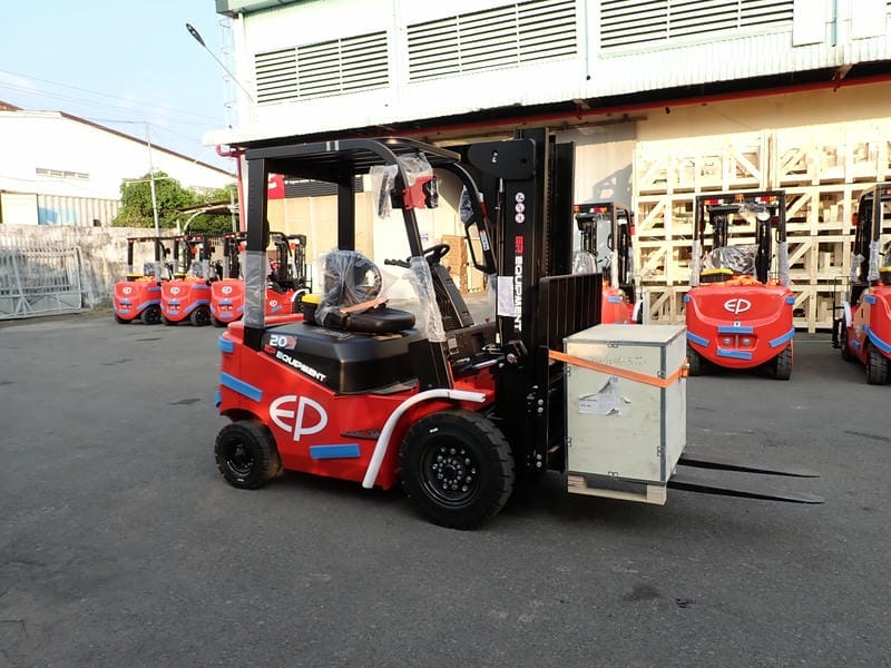 Xe Nâng Điện 2 Tấn Ngồi Lái 4 Bánh Efl203p Pin 80v Li-ion