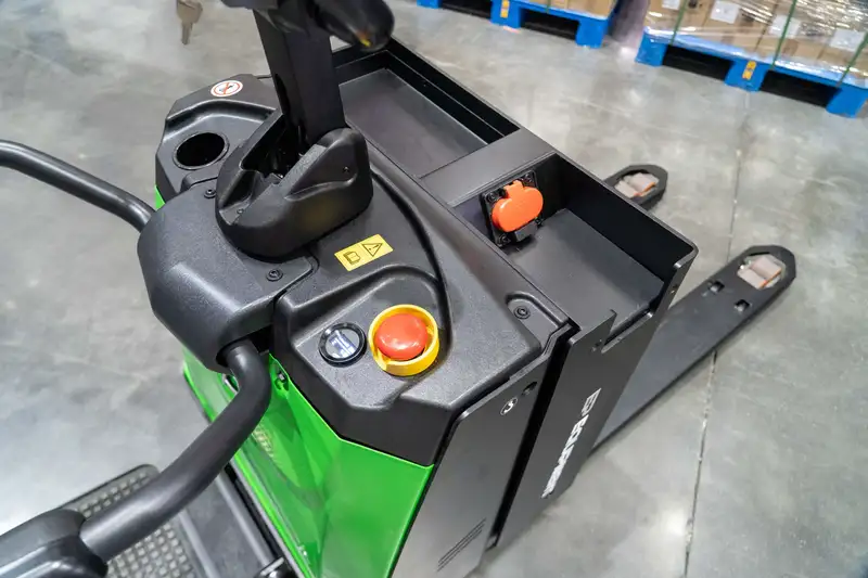 Xe Nâng Pallet Truck 2 Tấn Tự Lái Rpl201e Pin 24 V Li-ion 5