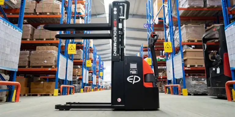Kết cấu chắc chắn, bền bỉ