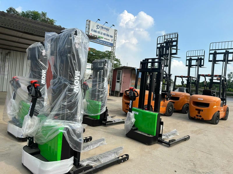 Kho thành phẩm, kho thương mại điện tử và trung tâm phân phối thường ưu tiên
