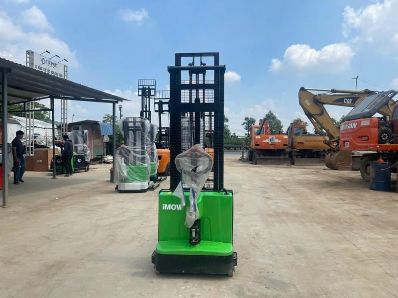 Xe Nâng điện đứng Lái Ds4 2