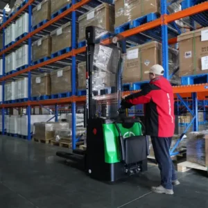 Xe Nâng Điện Đứng Lái 2 Tấn Stacker RSB202 Nâng 2m Pin 24V Li-Ion