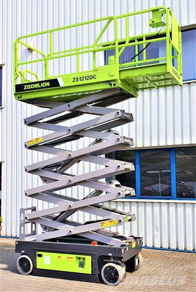 Xe Nâng Người Cắt Kéo Tự Hành 13.8m Zoomlion Zs1212ha Tải 350 Kg 1