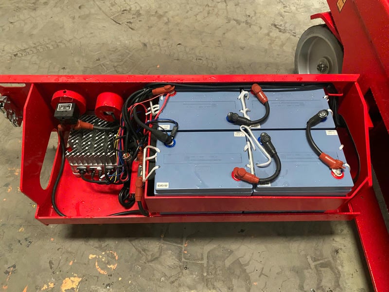 Xe Nâng Người Cắt Kéo Tự Hành Xe80c Nâng 8 - 10m 1